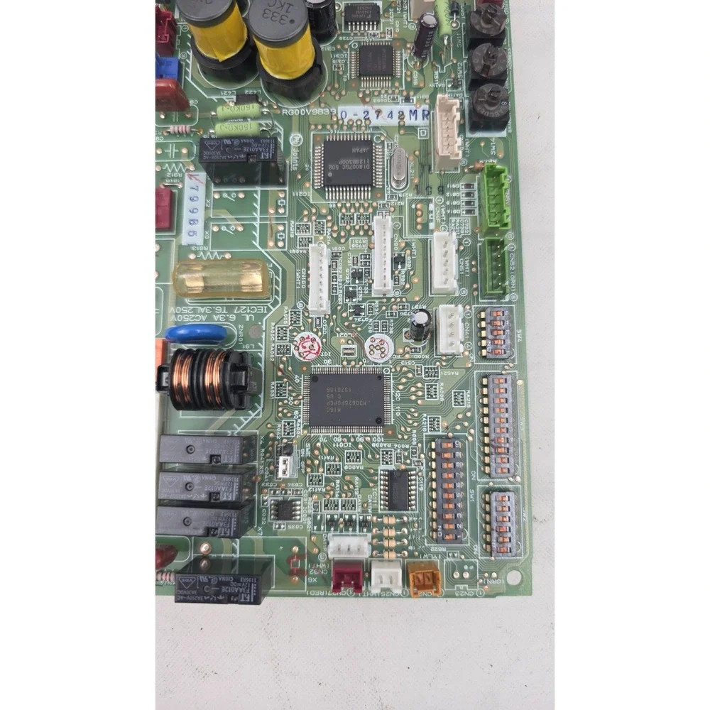 RG76V226g02 RG00V983B Mitsubishi Split-Type Heat Pump Air Control Board